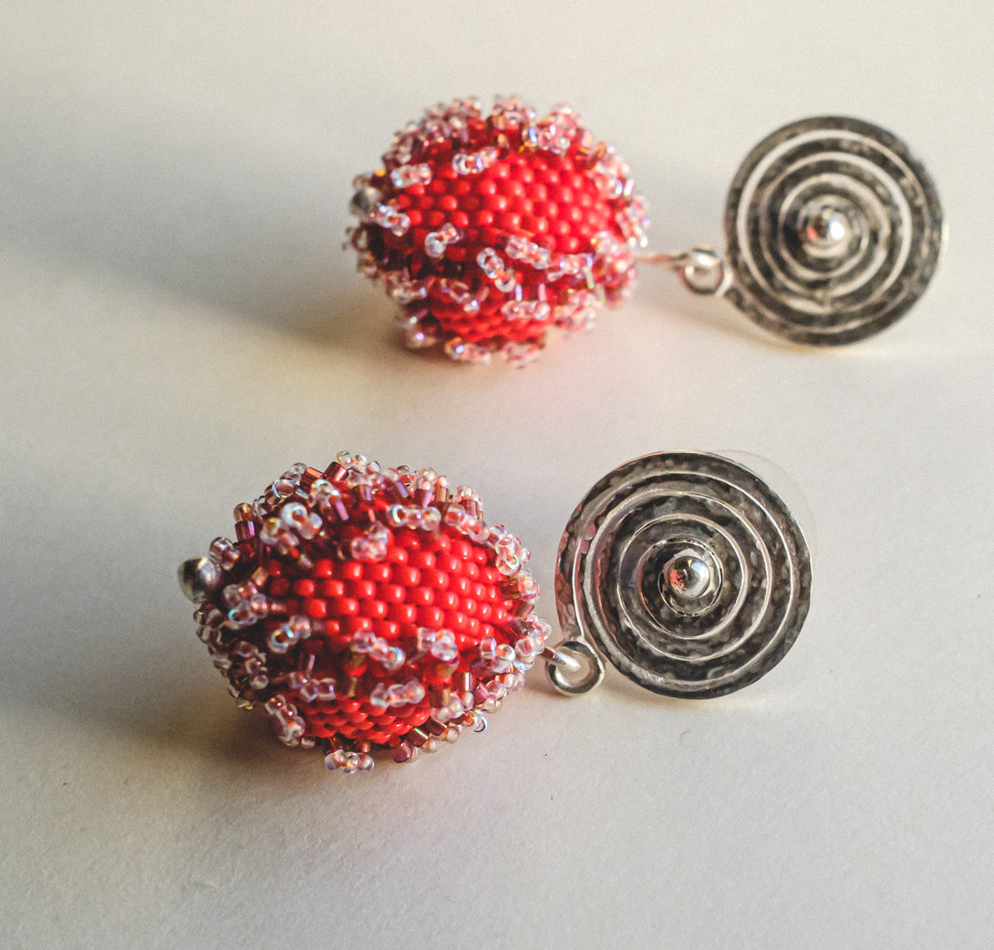 Dangle earrings silver spiral with red beaded bead